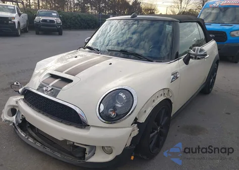 2015 Mini Convertible Cooper S z USA, uszkodzony, nr VIN WMWZP3C51FT298946